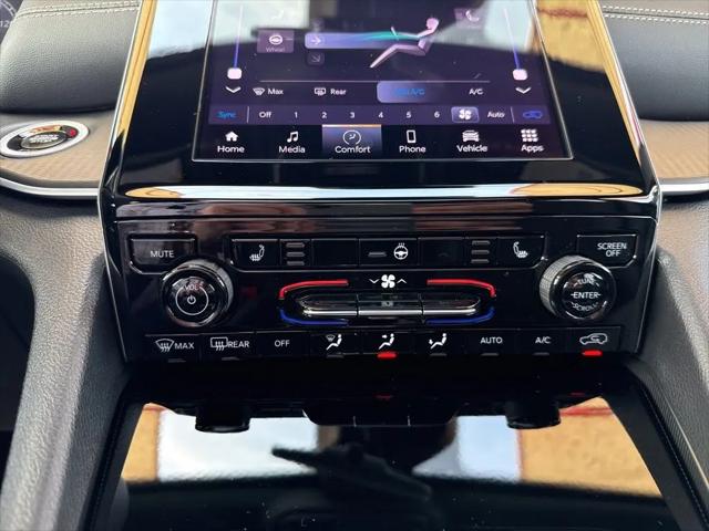 2025 Jeep Grand Cherokee Altitude X 4x4