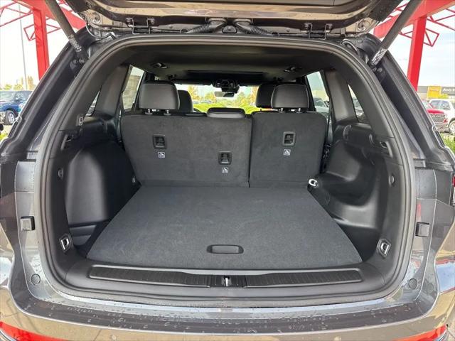 2025 Jeep Grand Cherokee Altitude X 4x4