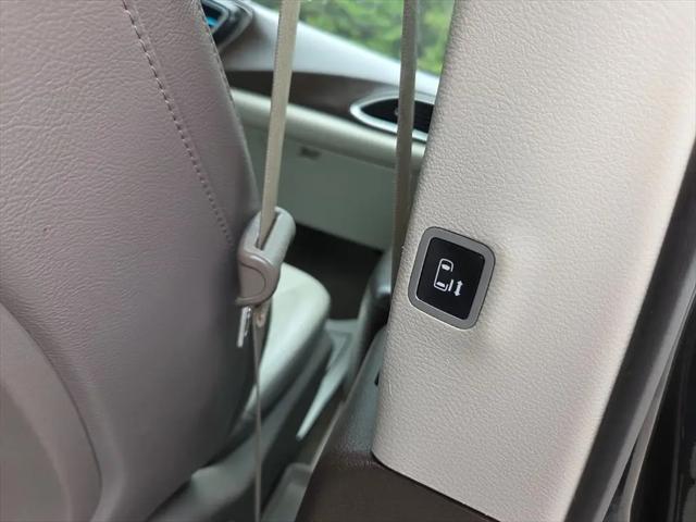 2018 Chrysler Pacifica Touring L
