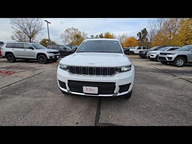 2025 Jeep Grand Cherokee L Laredo X 4x4