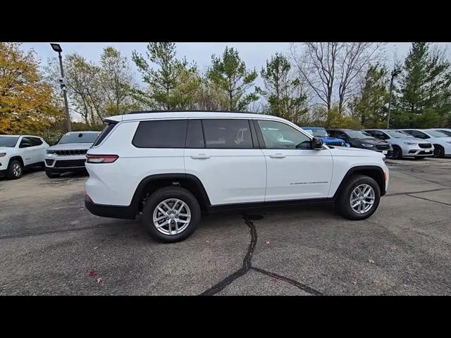 2025 Jeep Grand Cherokee L Laredo X 4x4