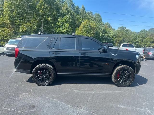 2024 GMC Yukon 4WD AT4
