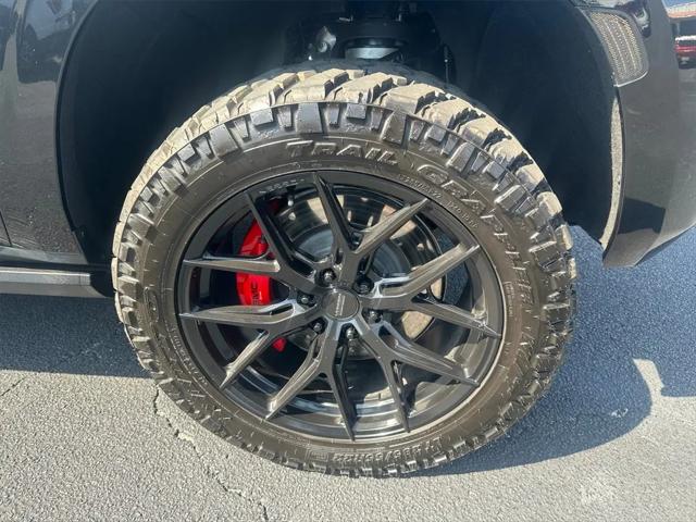 2024 GMC Yukon 4WD AT4