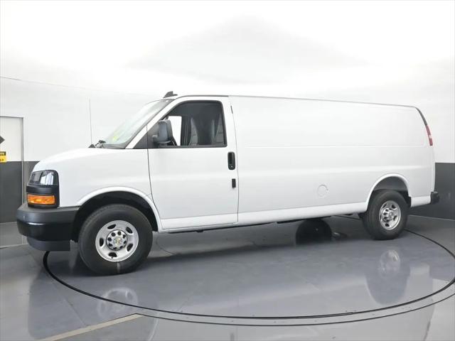 2025 Chevrolet Express Cargo Van RWD 3500 Extended Wheelbase WT