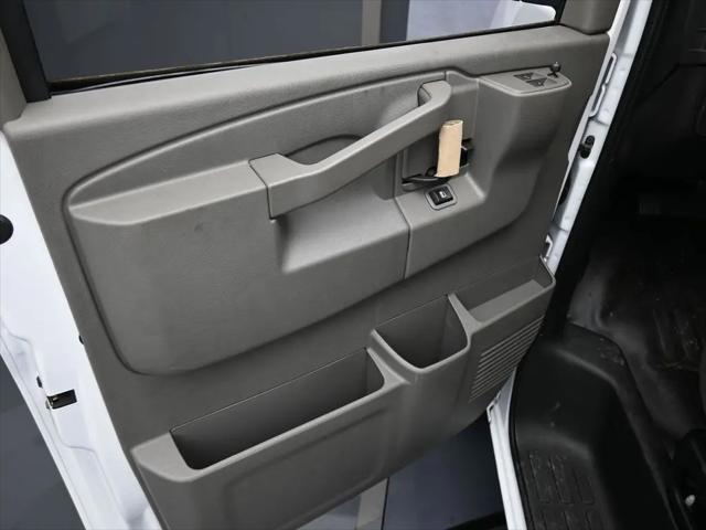 2025 Chevrolet Express Cargo Van RWD 3500 Extended Wheelbase WT