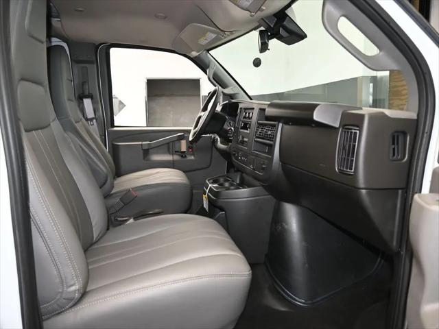 2025 Chevrolet Express Cargo Van RWD 3500 Extended Wheelbase WT