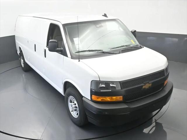 2025 Chevrolet Express Cargo Van RWD 3500 Extended Wheelbase WT