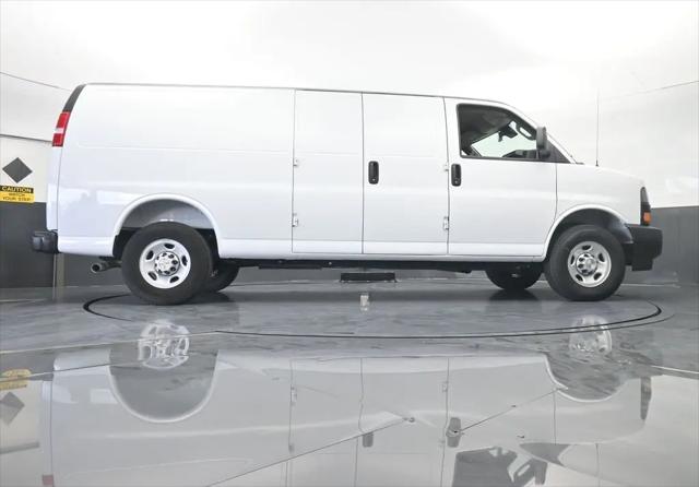 2025 Chevrolet Express Cargo Van RWD 3500 Extended Wheelbase WT