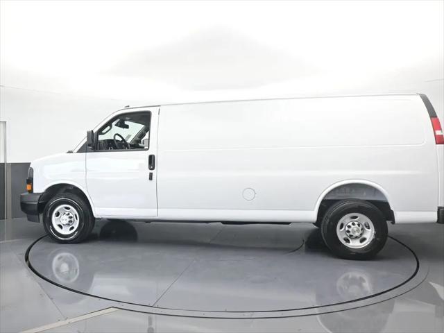 2025 Chevrolet Express Cargo Van RWD 3500 Extended Wheelbase WT