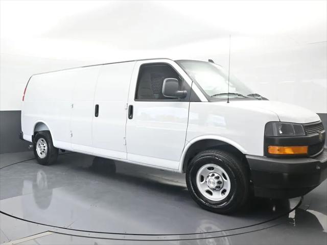 2025 Chevrolet Express Cargo Van RWD 3500 Extended Wheelbase WT