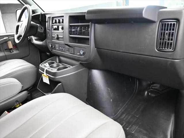 2025 Chevrolet Express Cargo Van RWD 3500 Extended Wheelbase WT