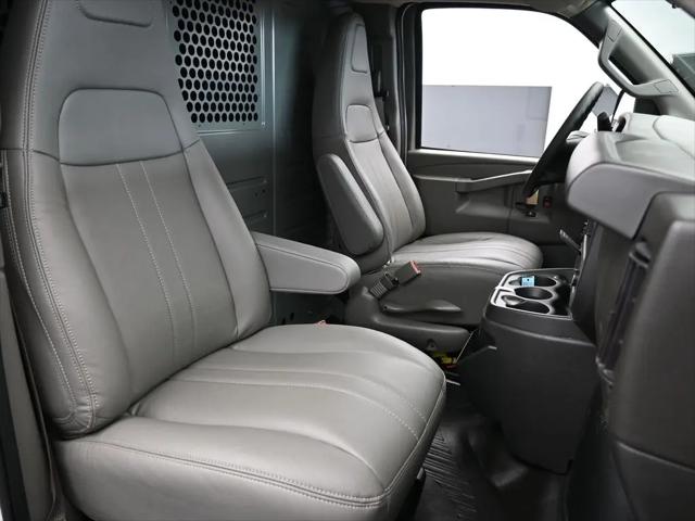 2025 Chevrolet Express Cargo Van RWD 3500 Extended Wheelbase WT