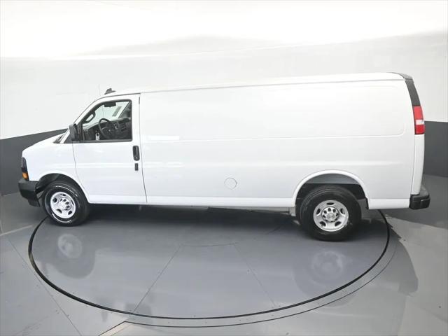2025 Chevrolet Express Cargo Van RWD 3500 Extended Wheelbase WT