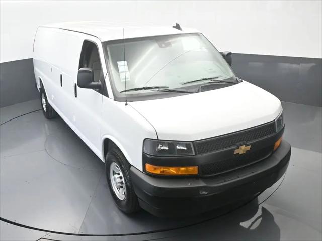 2025 Chevrolet Express Cargo Van RWD 3500 Extended Wheelbase WT