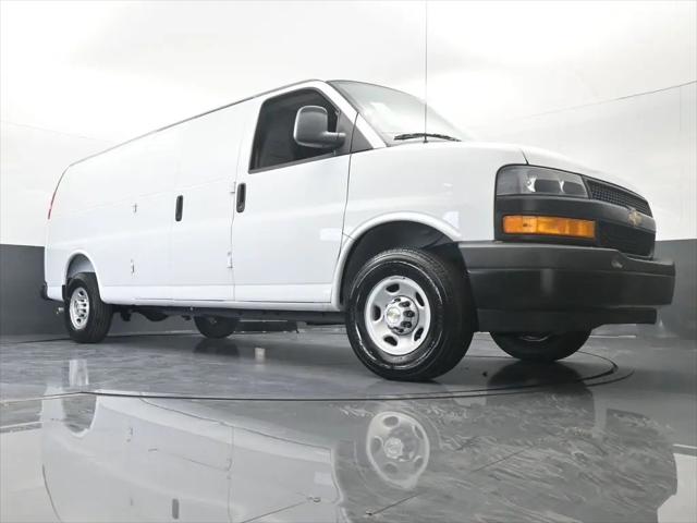 2025 Chevrolet Express Cargo Van RWD 3500 Extended Wheelbase WT