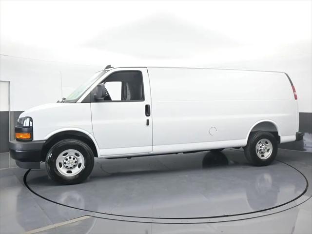 2025 Chevrolet Express Cargo Van RWD 3500 Extended Wheelbase WT