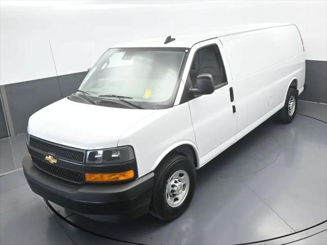 2025 Chevrolet Express Cargo Van RWD 3500 Extended Wheelbase WT