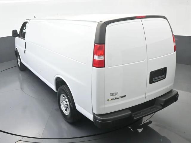 2025 Chevrolet Express Cargo Van RWD 3500 Extended Wheelbase WT