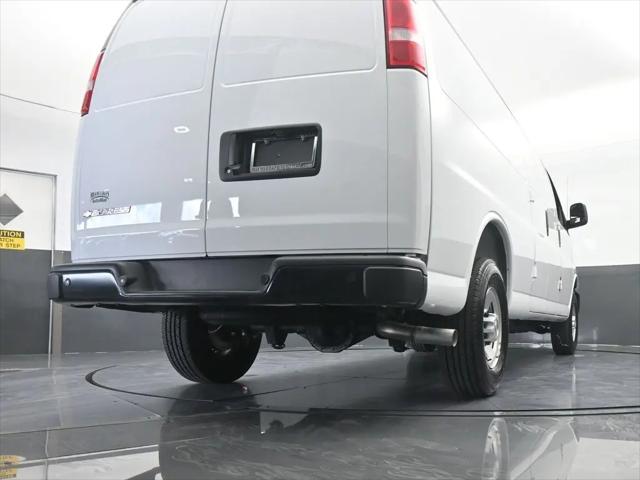 2025 Chevrolet Express Cargo Van RWD 3500 Extended Wheelbase WT