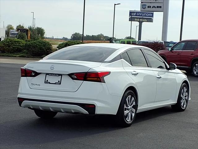 2022 Nissan Altima S FWD