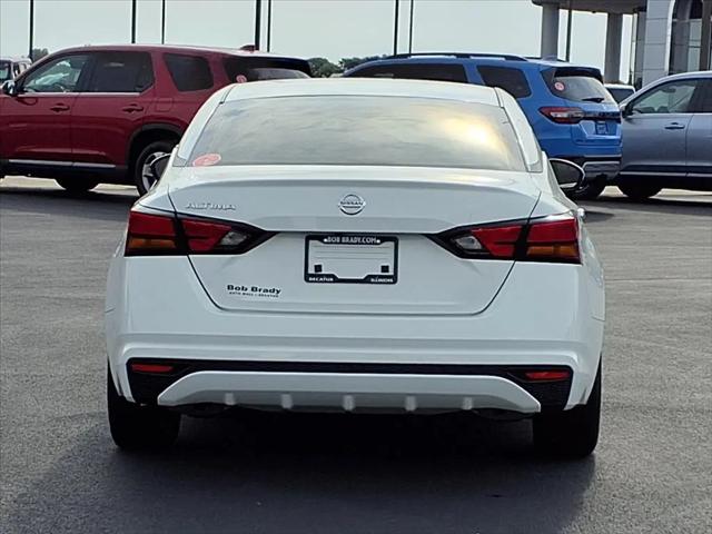 2022 Nissan Altima S FWD