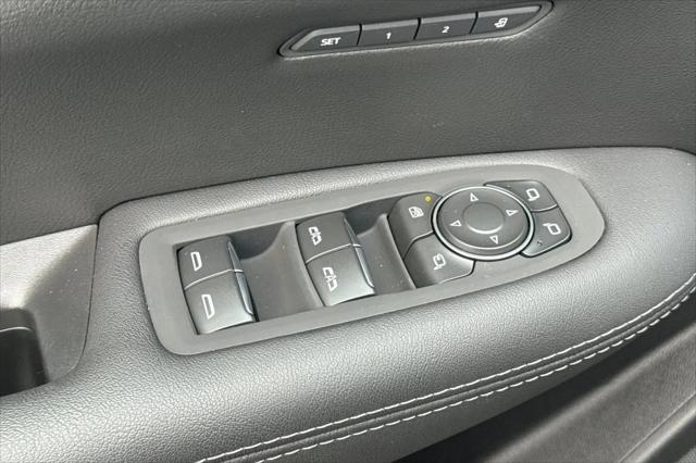 2025 Cadillac XT5 FWD Premium Luxury