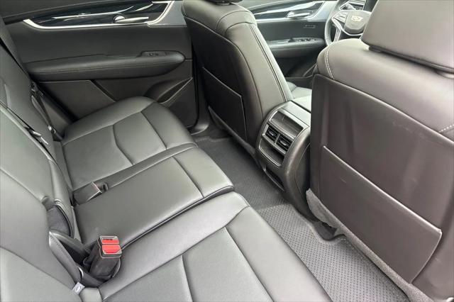2025 Cadillac XT5 FWD Premium Luxury