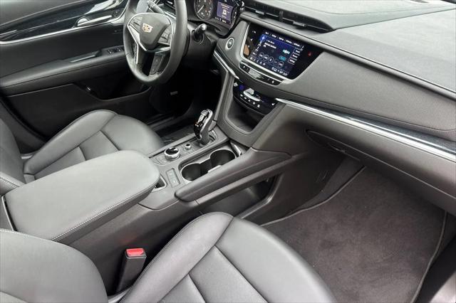 2025 Cadillac XT5 FWD Premium Luxury