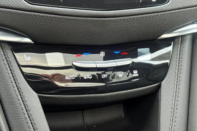2025 Cadillac XT5 FWD Premium Luxury