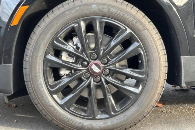 2025 Cadillac XT5 FWD Premium Luxury