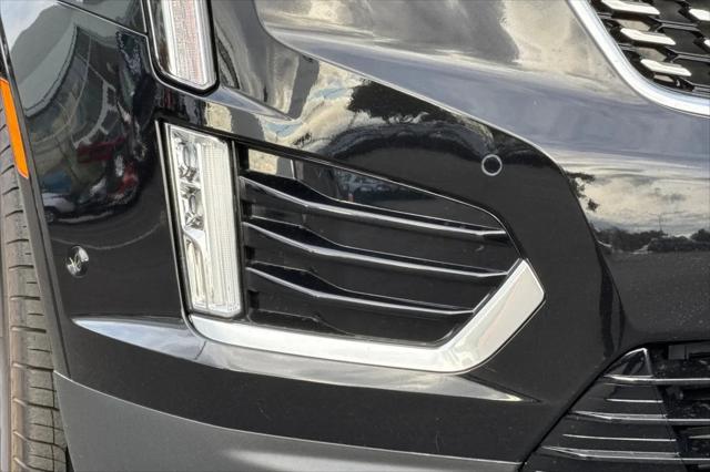 2025 Cadillac XT5 FWD Premium Luxury