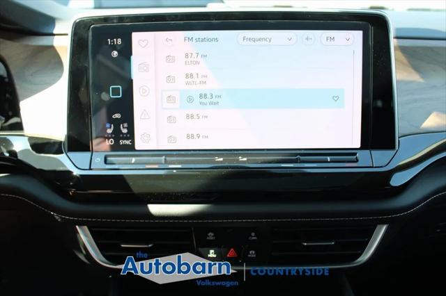 2026 Volkswagen Atlas SE with Technology