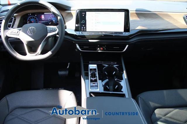 2026 Volkswagen Atlas SE with Technology
