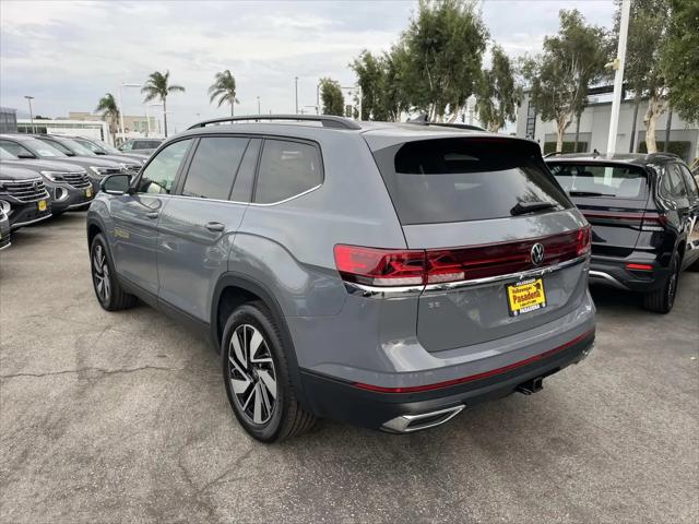 2026 Volkswagen Atlas SE with Technology