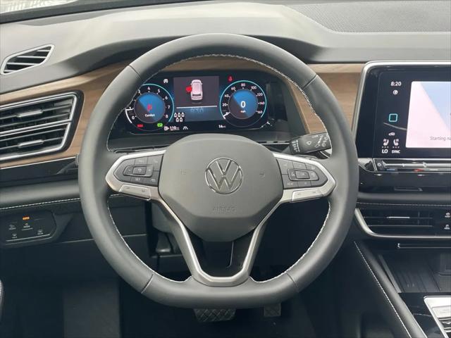 2026 Volkswagen Atlas SE with Technology