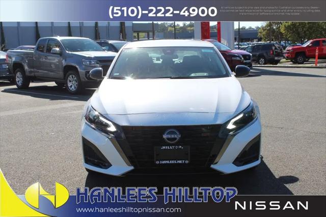 2025 Nissan Altima SR FWD