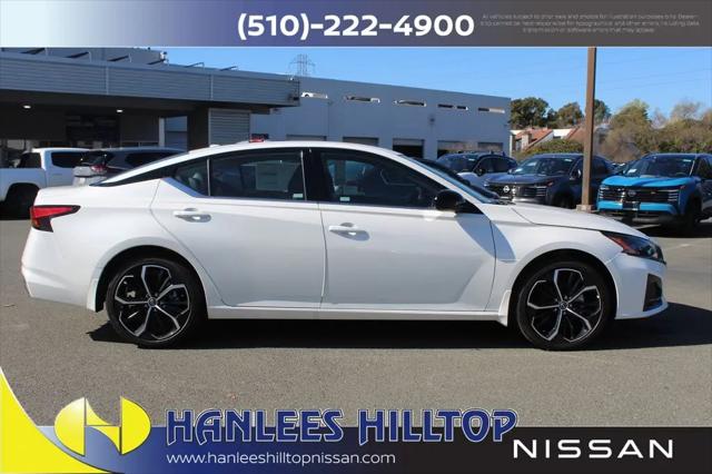 2025 Nissan Altima SR FWD