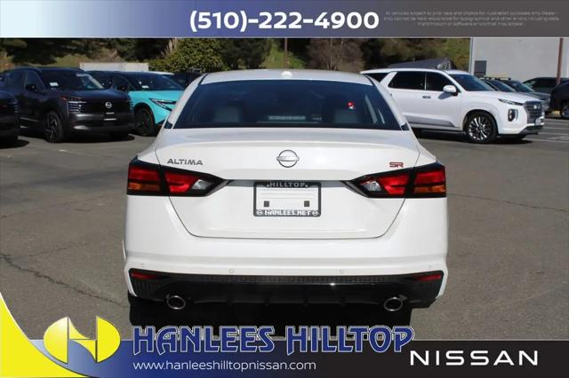 2025 Nissan Altima SR FWD