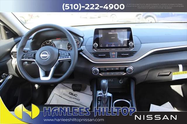 2025 Nissan Altima SR FWD