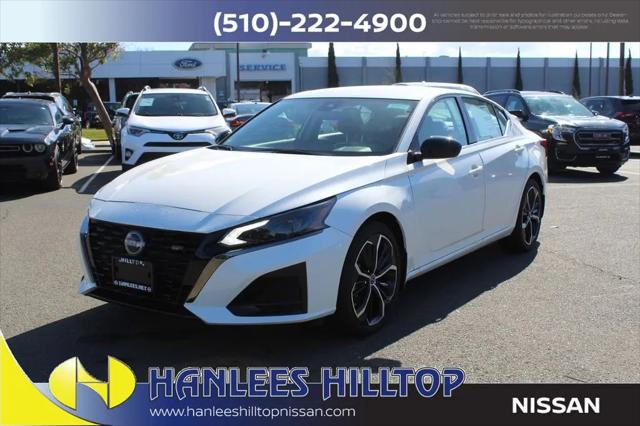 2025 Nissan Altima SR FWD