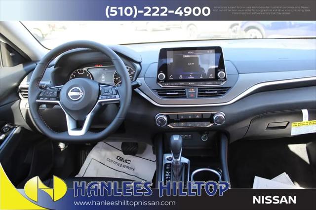 2025 Nissan Altima SR FWD