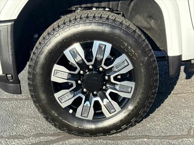 2026 GMC Sierra 3500HD Crew Cab, Long Bed, Denali, 4WD