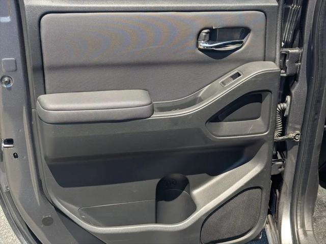2024 Nissan Frontier Crew Cab SV 4x4