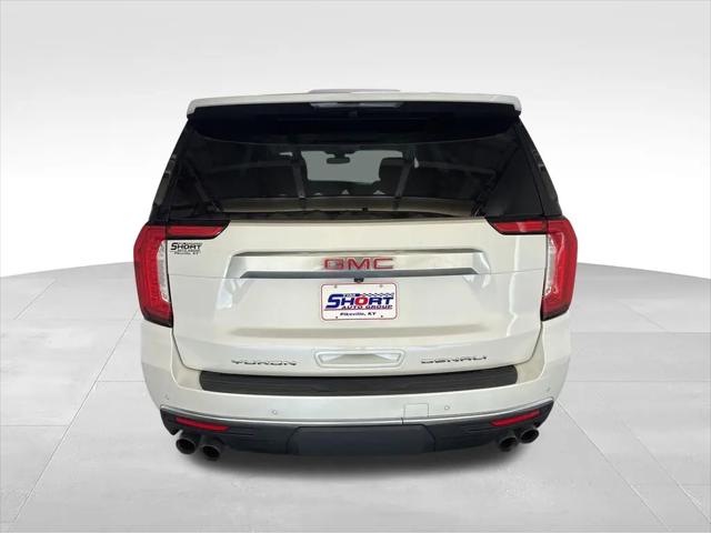 2022 GMC Yukon 4WD Denali
