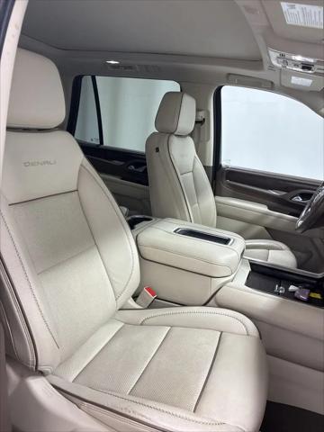 2022 GMC Yukon 4WD Denali