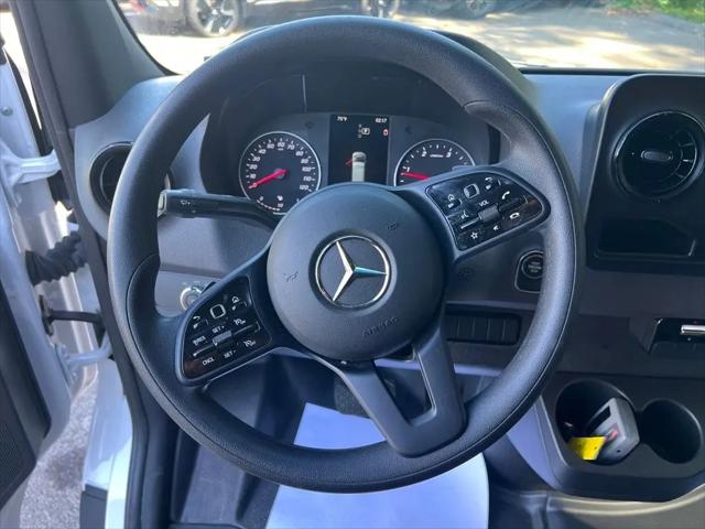 2024 Mercedes-Benz Sprinter 2500 High Roof 4-Cyl Diesel HO