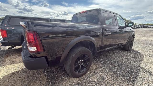 2024 Ram 1500 Classic Warlock Crew Cab 4x4 5'7" Box