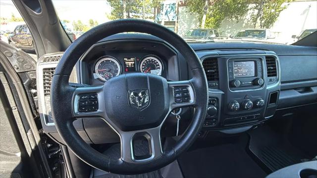 2024 Ram 1500 Classic Warlock Crew Cab 4x4 5'7" Box
