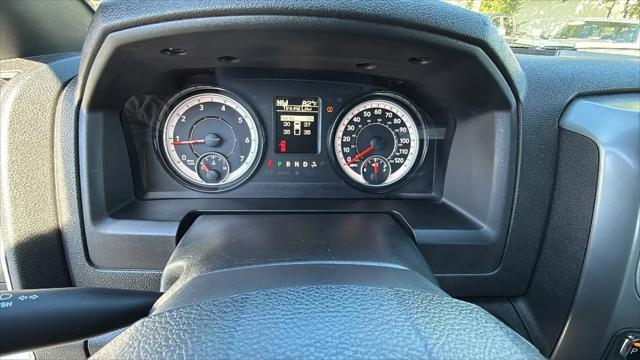 2024 Ram 1500 Classic Warlock Crew Cab 4x4 5'7" Box