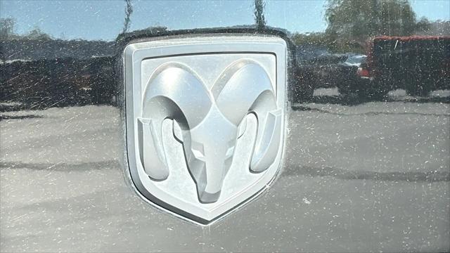 2024 Ram 1500 Classic Warlock Crew Cab 4x4 5'7" Box
